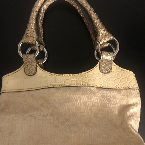 Guess mini handbag - Picture 3 of 3